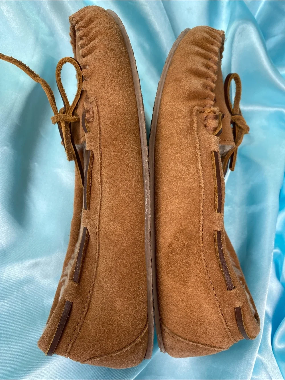 Minnetonka Brown Suede Moccasins Slippers with Faux Fur Lining